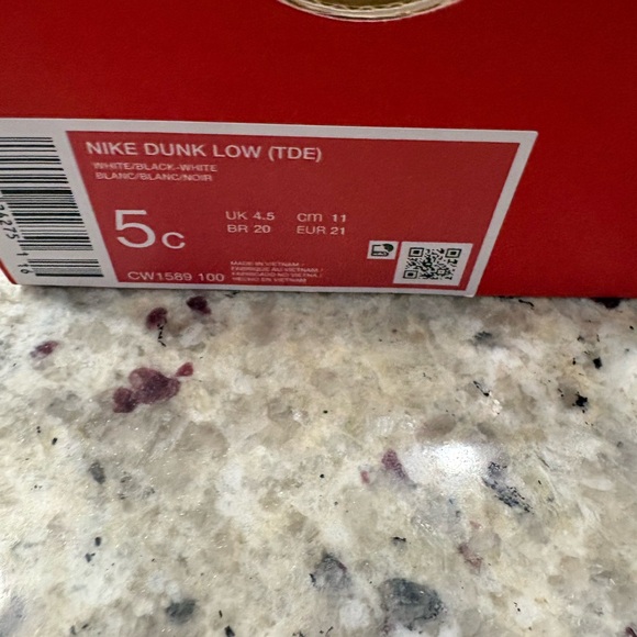 Nike Dunk Low (TDE) white/black 5c New in Box(No Lid) Stretch Laces - Picture 6 of 6